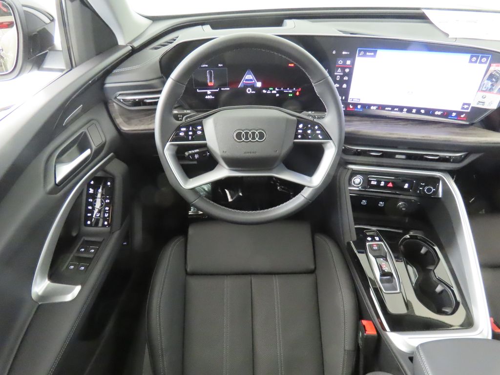 Thumbnail: 2025 Audi Q5 - 12