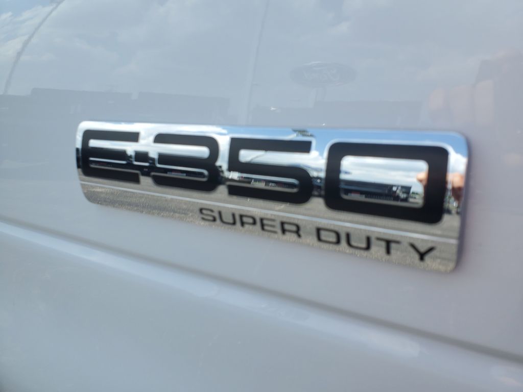 New 2026 White Ford Base image 15