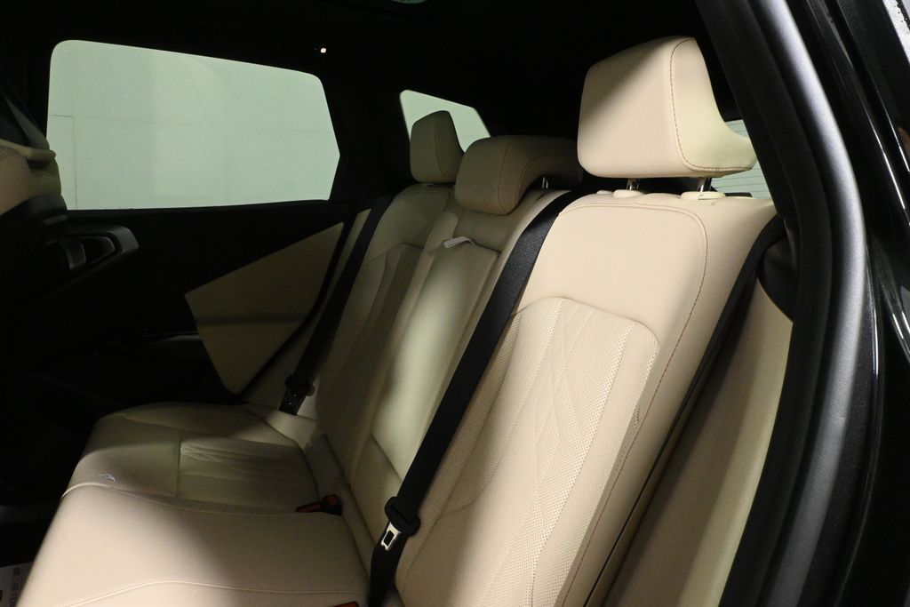 Thumbnail: 2026 BMW X3 - 4