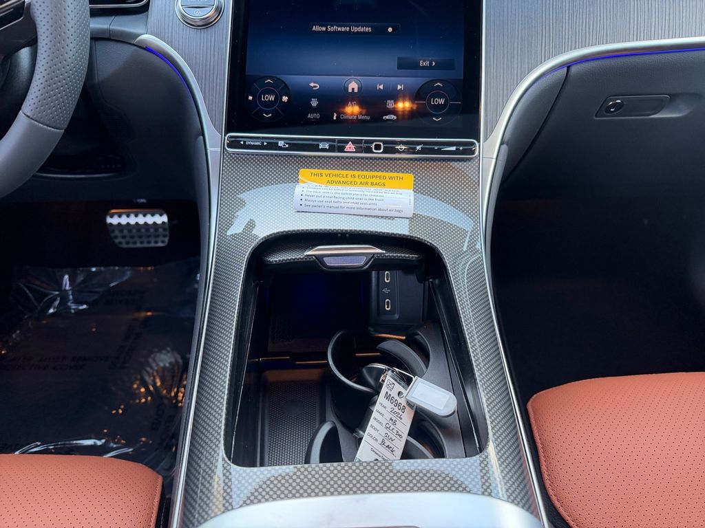 new 2026 Mercedes-Benz GLC car