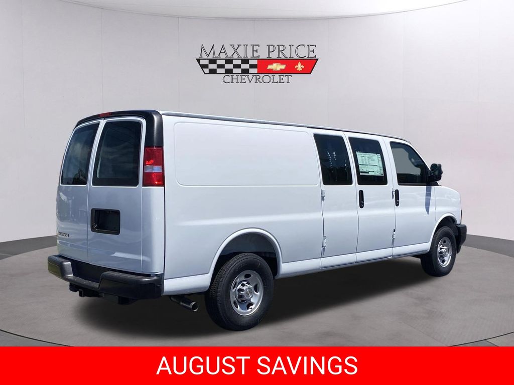 New 2026 Chevrolet Express 2500 Van