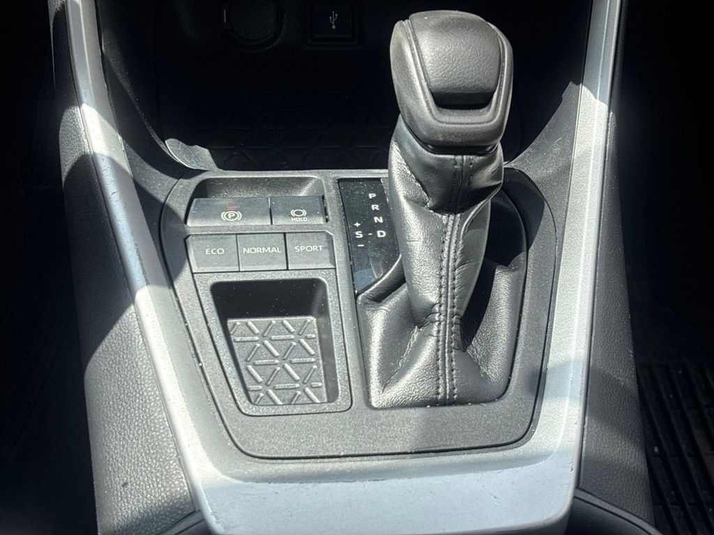 Used 2021 Toyota RAV4 SUV