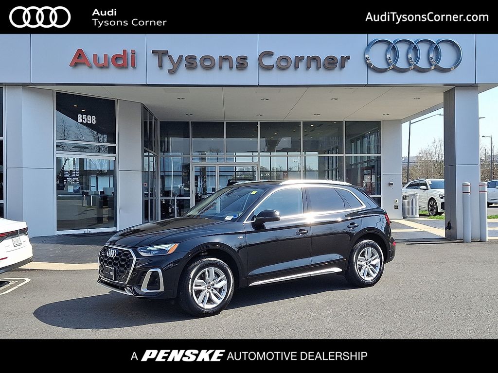 Thumbnail: 2023 Audi Q5 - 1