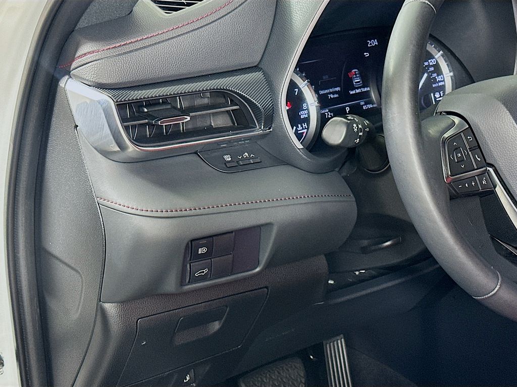 Thumbnail: 2021 Toyota Highlander - 10