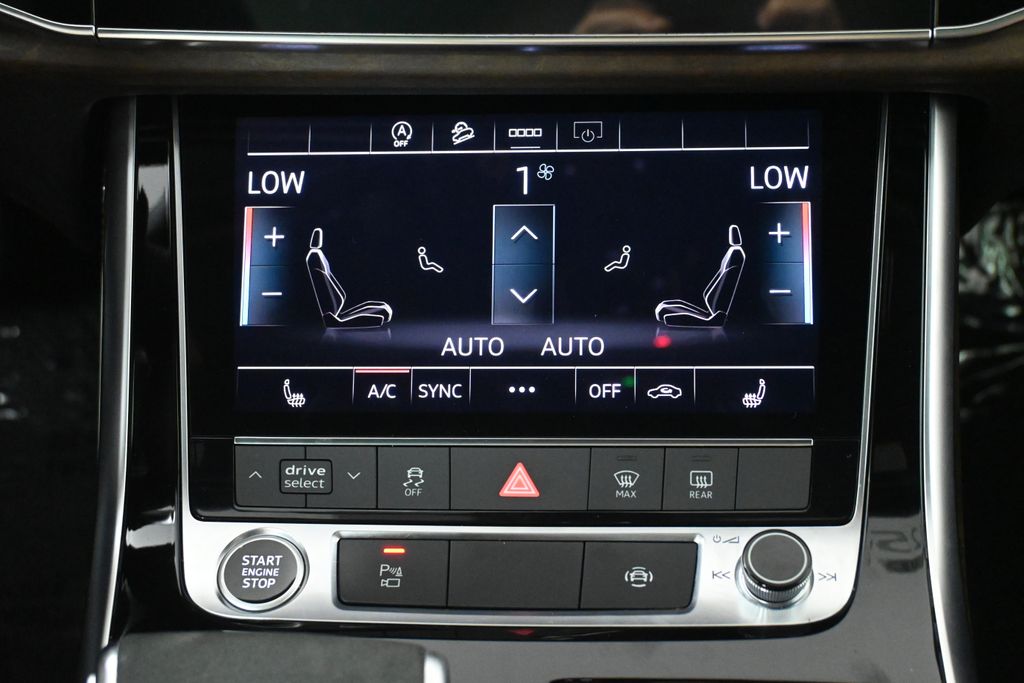 Thumbnail: 2025 Audi Q7 - 23