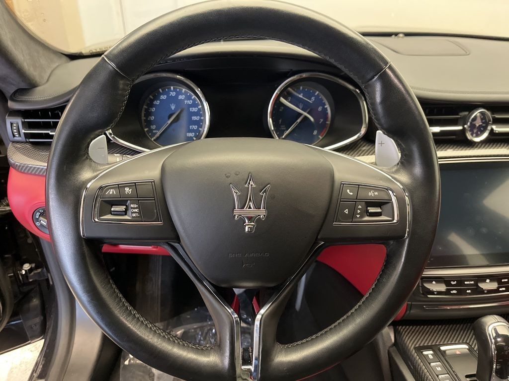 Thumbnail: 2018 Maserati Quattroporte - 13