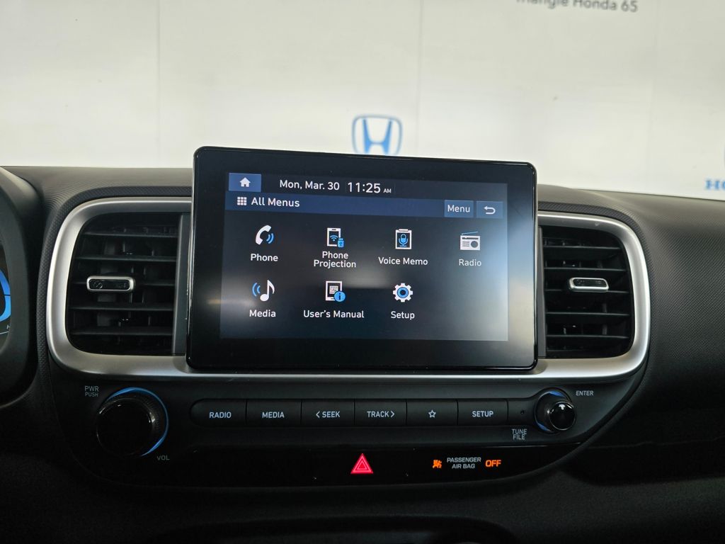 Thumbnail: 2025 Hyundai Venue - 23