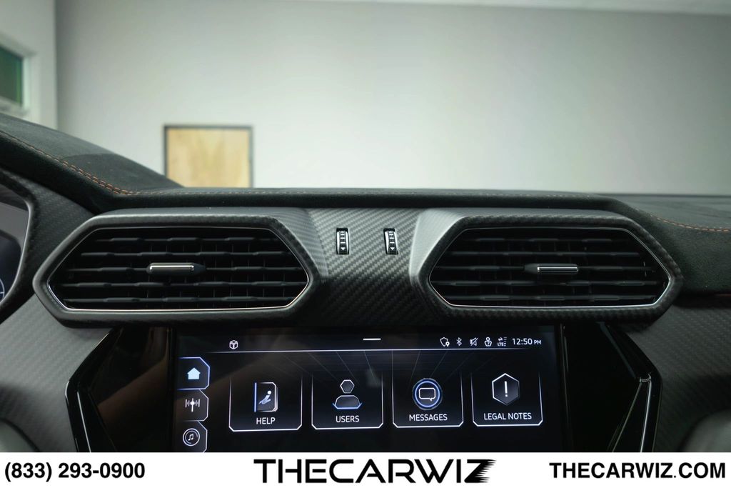 2023 Lamborghini Urus