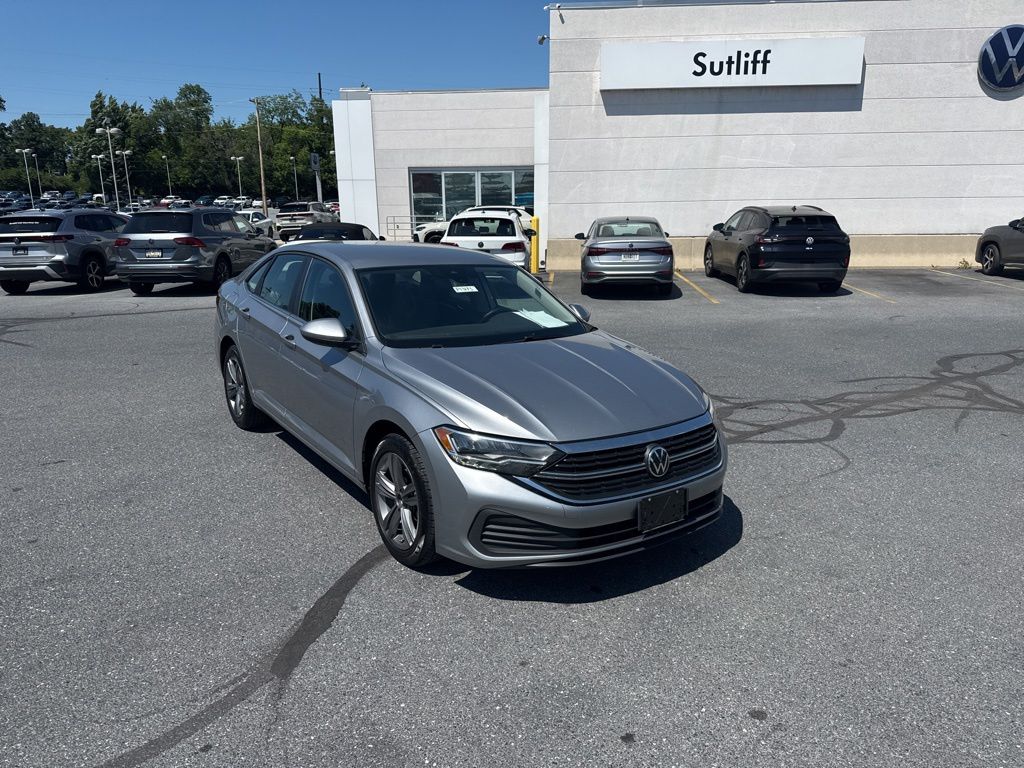 2024 Volkswagen Jetta 1.5T SE Silver at Sutliff Volkswagen