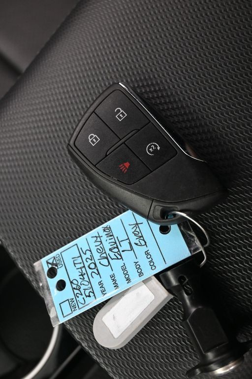 Used 2025 Sterling Gray Metallic Chevrolet LT image 24