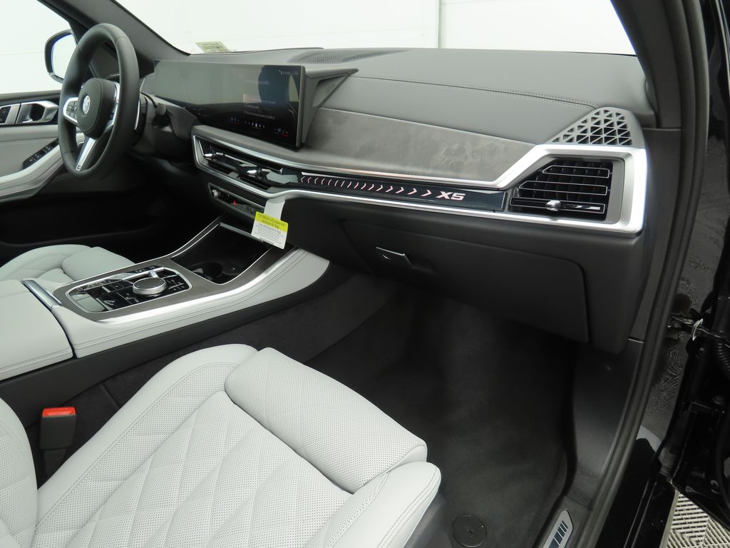 2026 BMW X5 sDrive40i 18