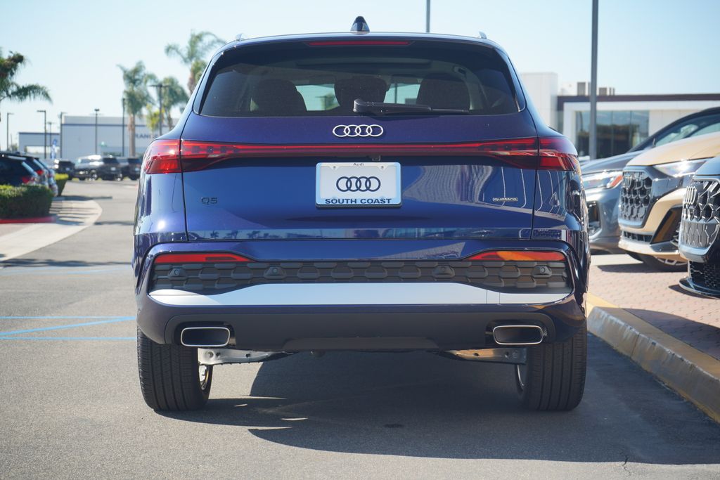 Thumbnail: 2025 Audi Q5 - 4