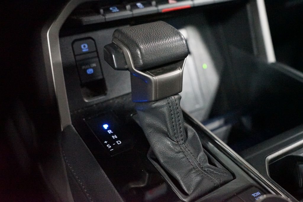 Thumbnail: 2023 Toyota Tundra - 23