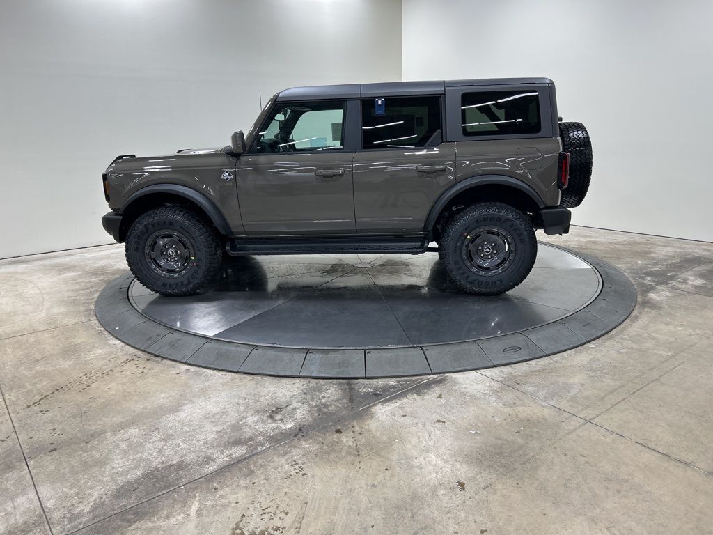 new 2025 Ford Bronco car, priced at $54,245