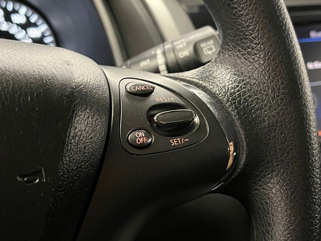 2019 Nissan Murano S photo 21