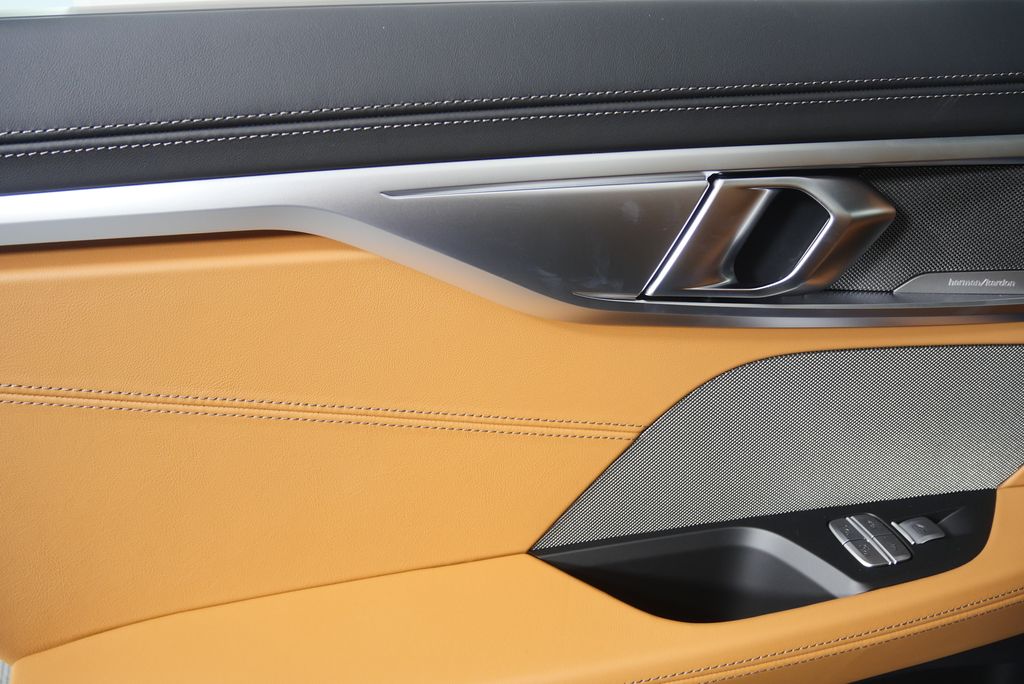 Thumbnail: 2026 BMW 8 Series - 14