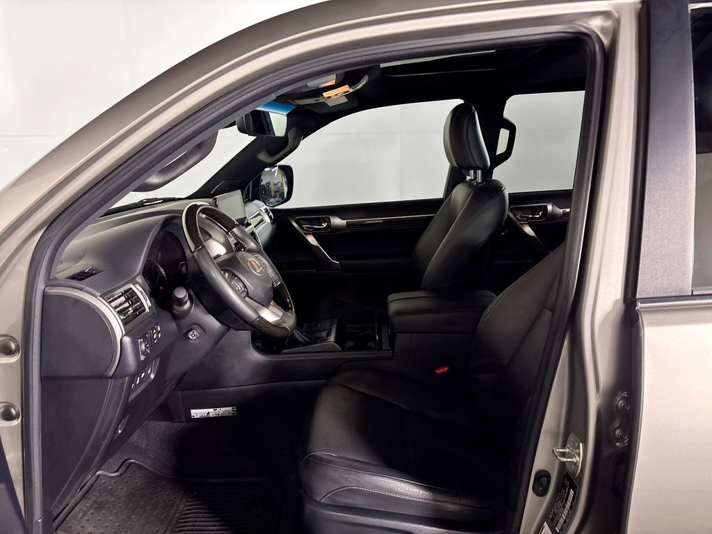 2023 Lexus GX 460 Luxury