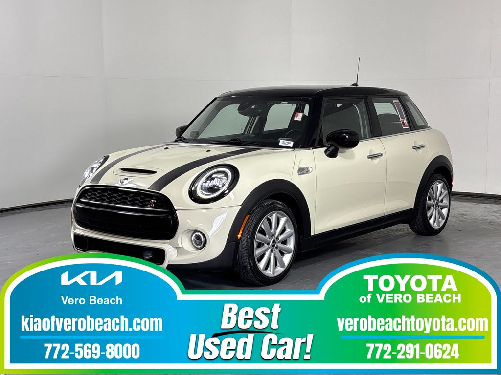 Pepper White 2021 MINI Cooper S 4-Door Hatchback FWD Hatchback Front-Wheel Drive 7-Speed Automatic