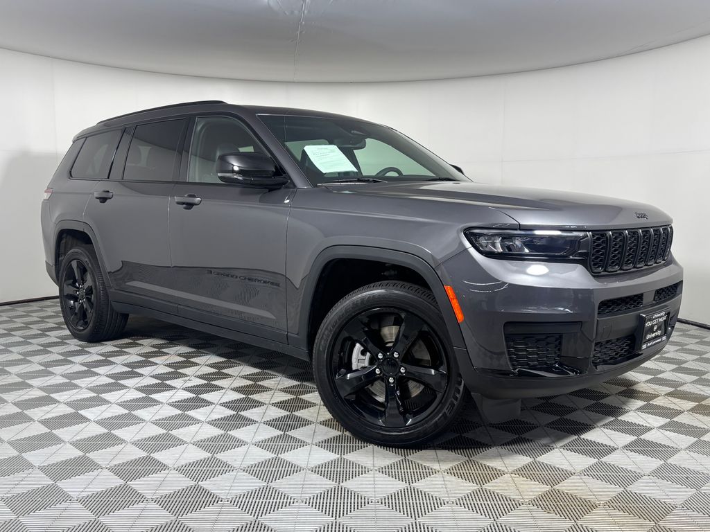 Baltic Gray Metallic Clearcoat 2023 Jeep Grand Cherokee L SUV / Crossover Four-Wheel Drive 8-Speed Automatic