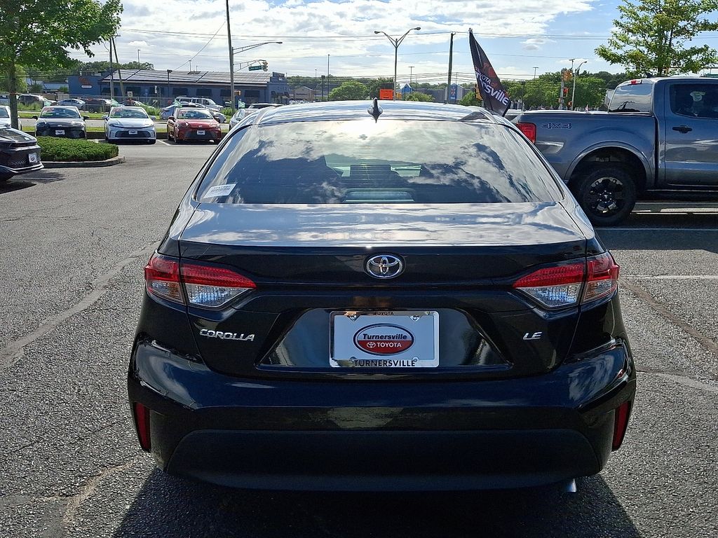 Thumbnail: 2025 Toyota Corolla - 5