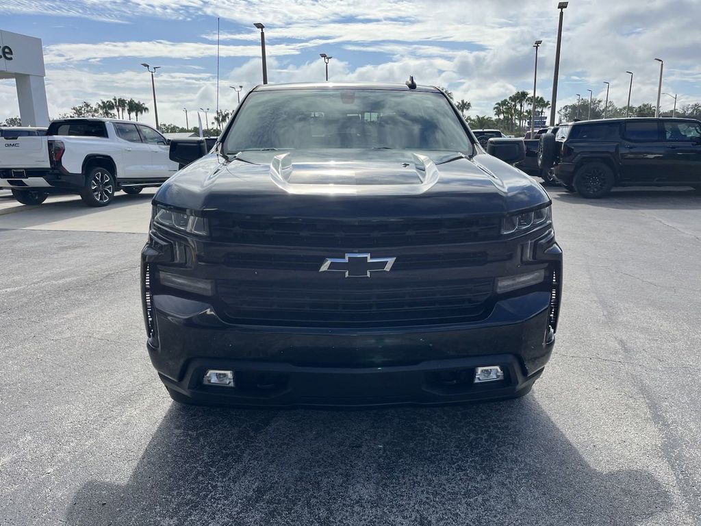 2020 Chevrolet Silverado 1500 RST 2