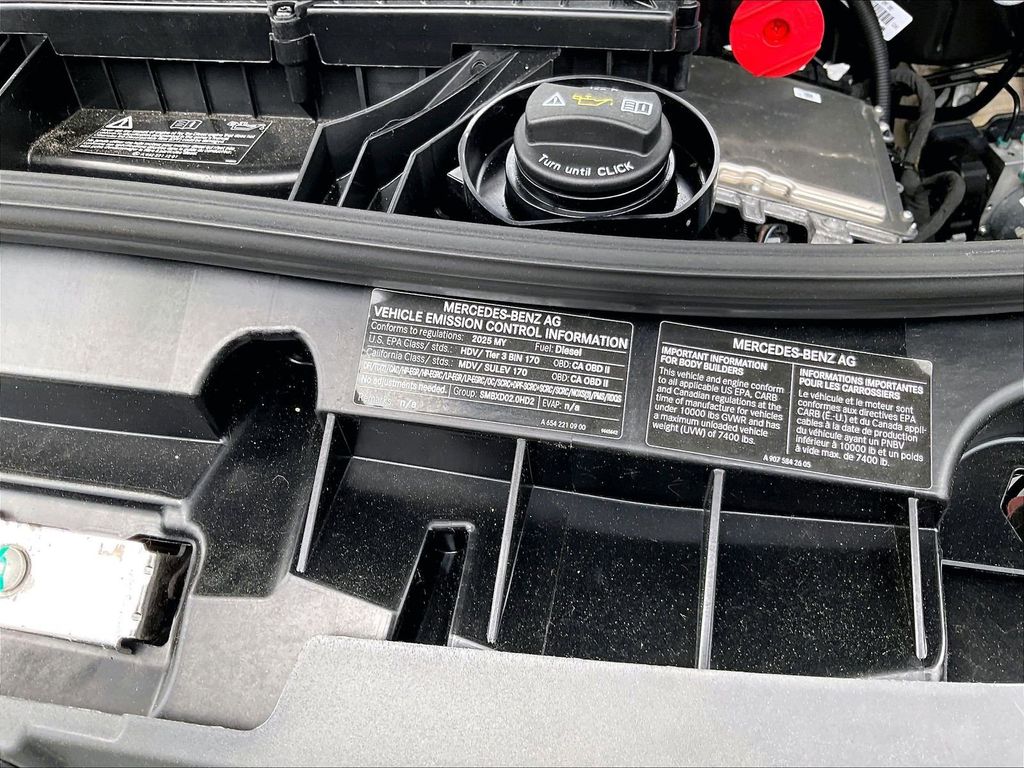 2025 Mercedes-Benz Sprinter 2500 — photo 34