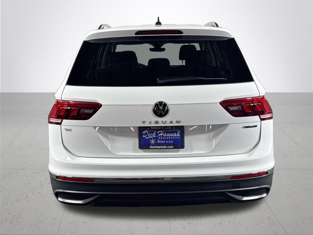 2024 Volkswagen Tiguan 2.0T SE