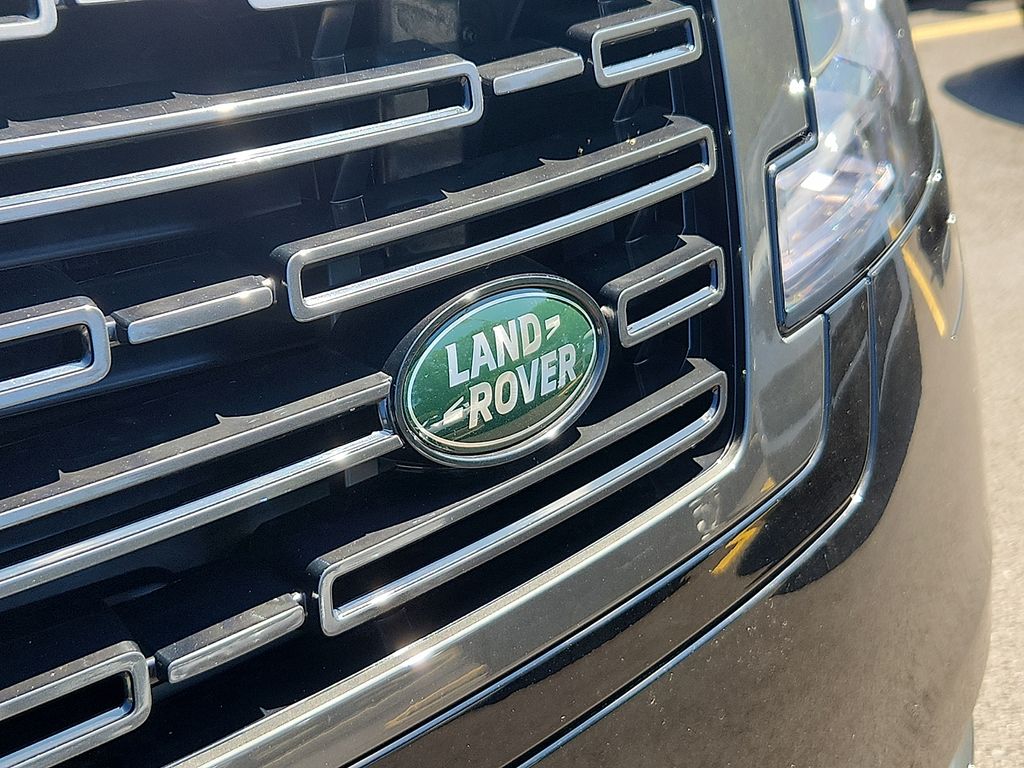 Thumbnail: 2026 Land Rover Range Rover - 11