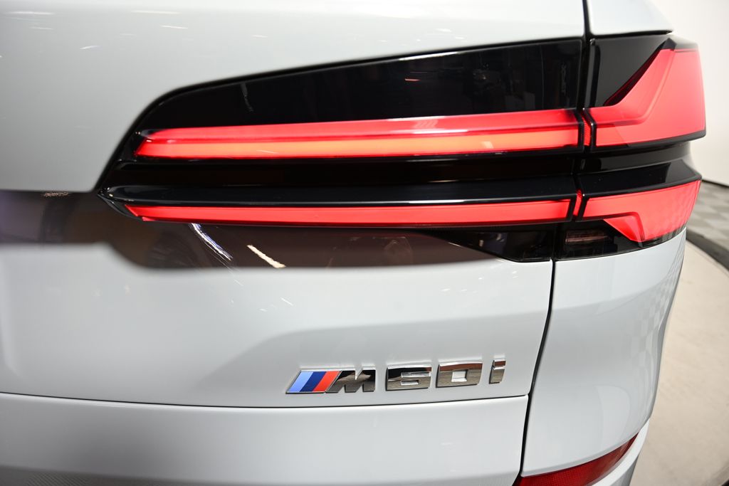 Thumbnail: 2025 BMW X5 - 12