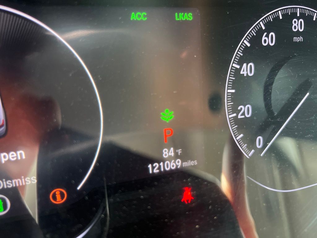 Used 2019 Silver Honda LX image 4