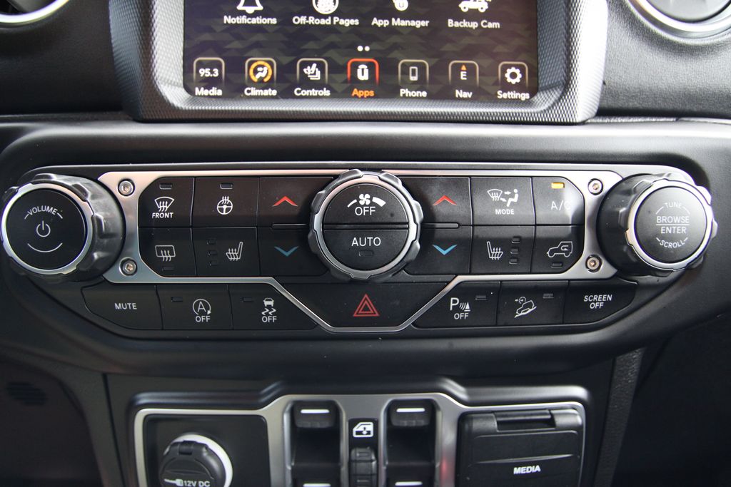 Used 2021 Jeep Wrangler SUV