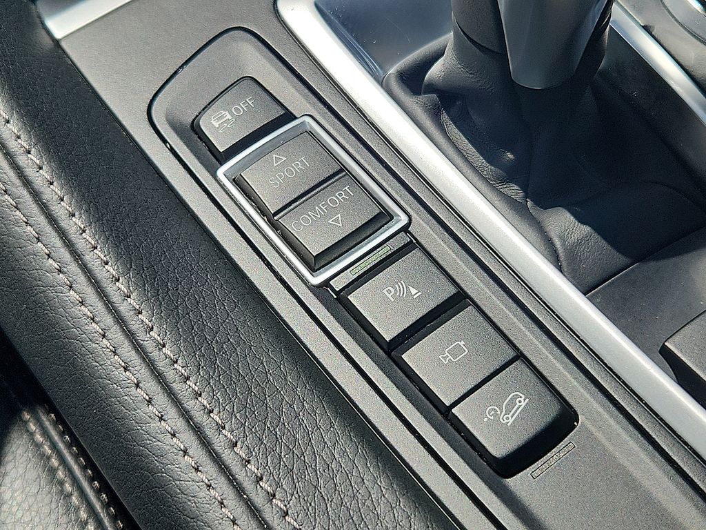 Thumbnail: 2019 BMW X6 - 24