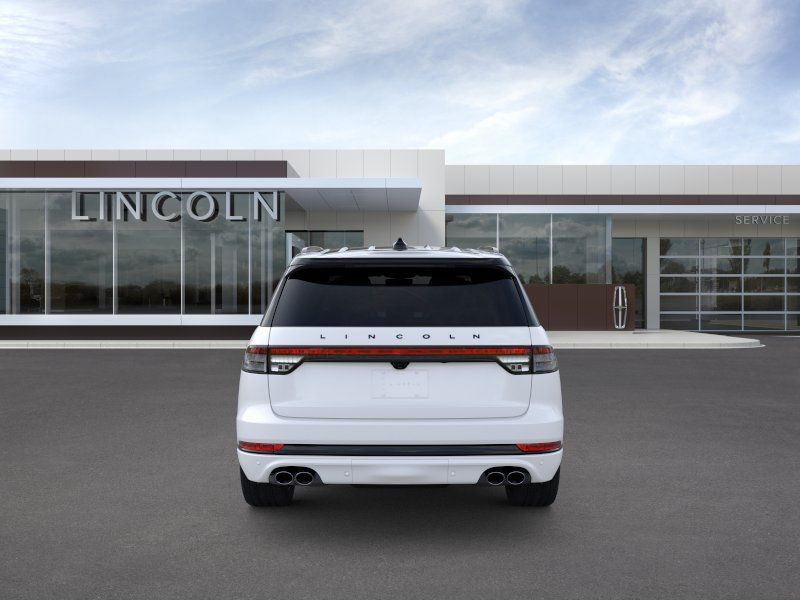 Thumbnail: 2026 Lincoln Aviator - 5