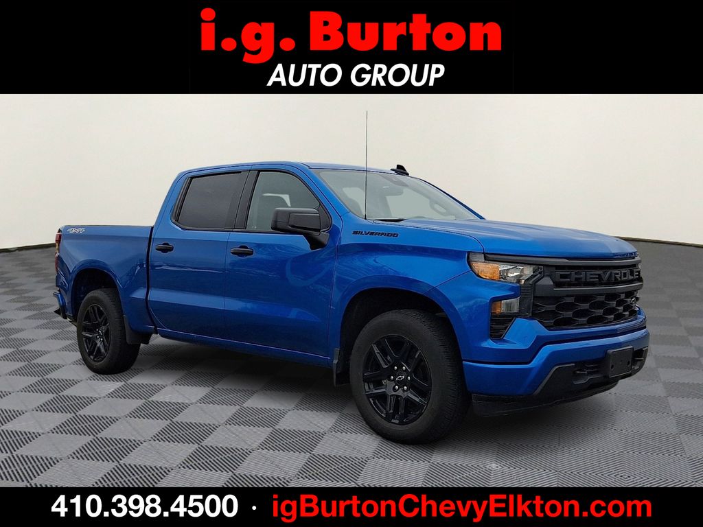 2024 Chevrolet Silverado 1500 Custom Crew Cab 4WD