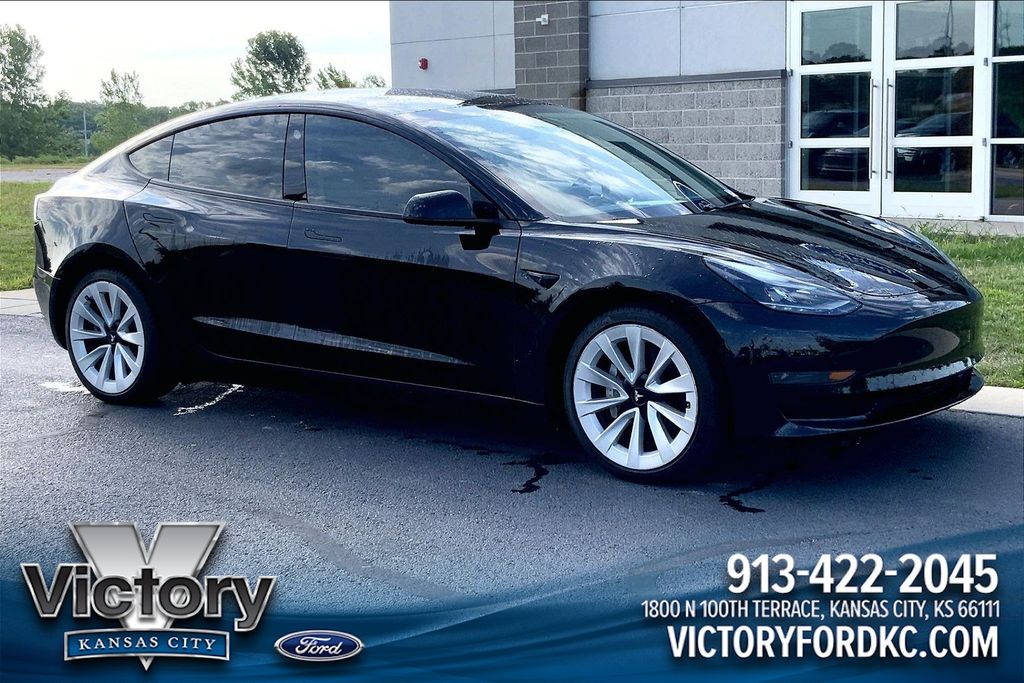 2021 Tesla Model 3 Standard Range Plus
