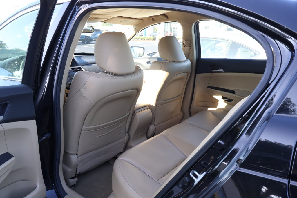 Thumbnail: 2012 Honda Accord - 29