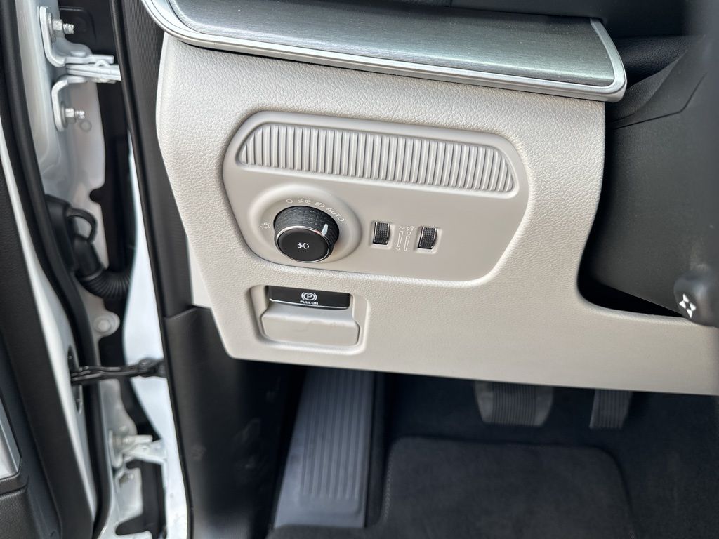New Car 2025 Jeep Wagoneer  Base For Sale Under $70,000 In Austin, Texas