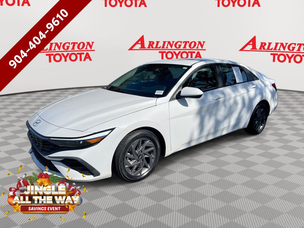2024 Hyundai Elantra SEL