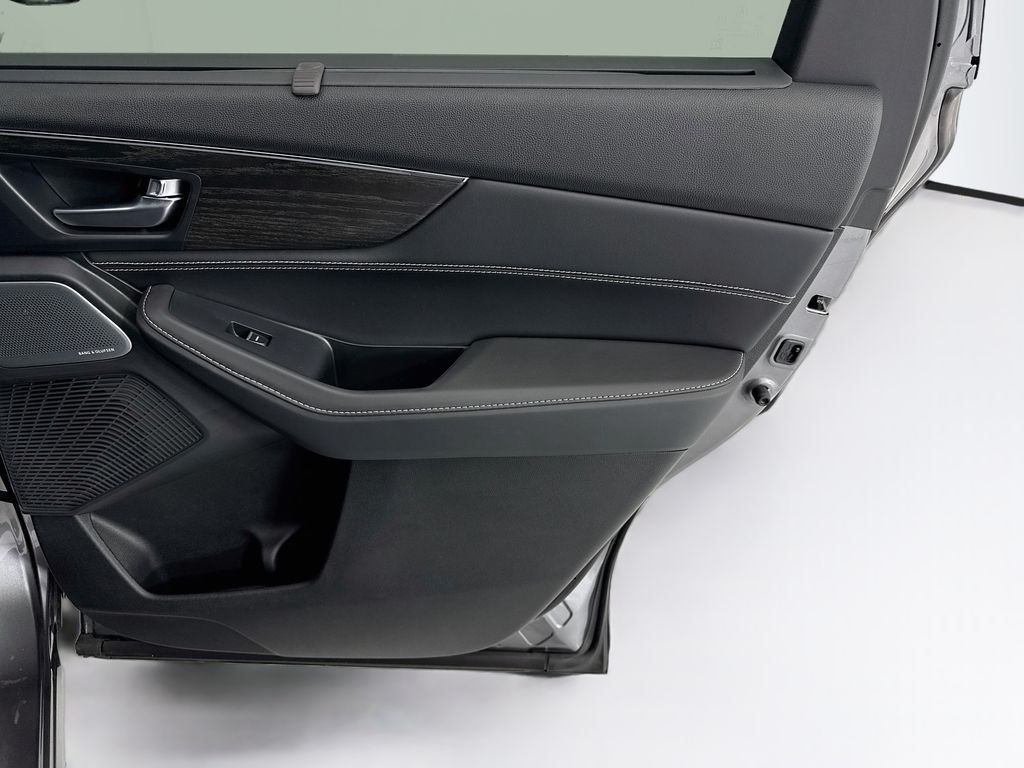 Thumbnail: 2026 Acura MDX - 26