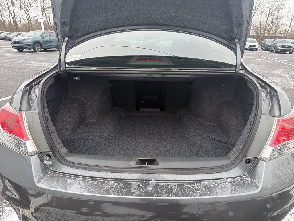 Thumbnail: 2012 Honda Accord - 22