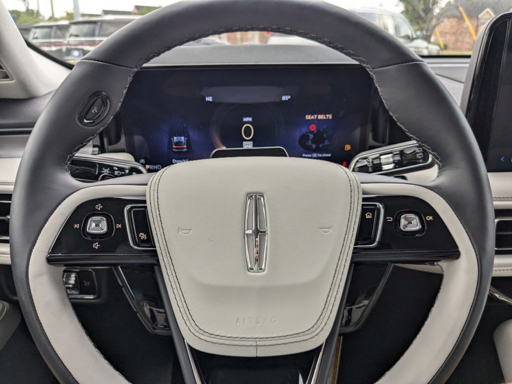 2025 Lincoln Aviator Premiere