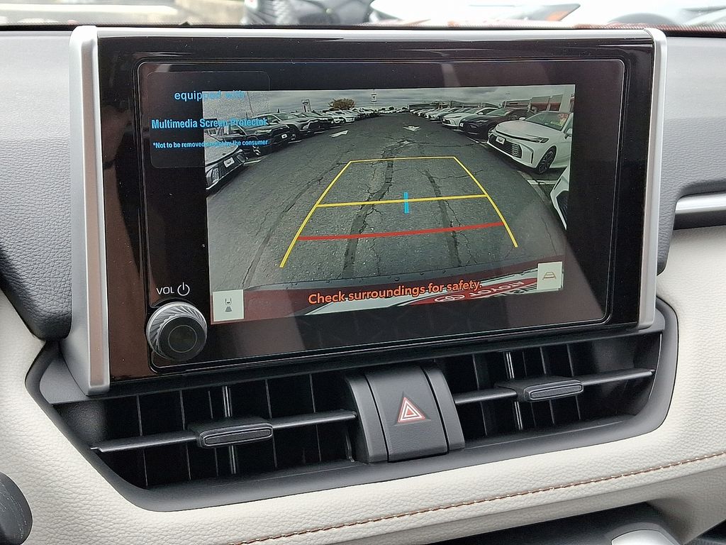 Thumbnail: 2025 Toyota RAV4 - 19