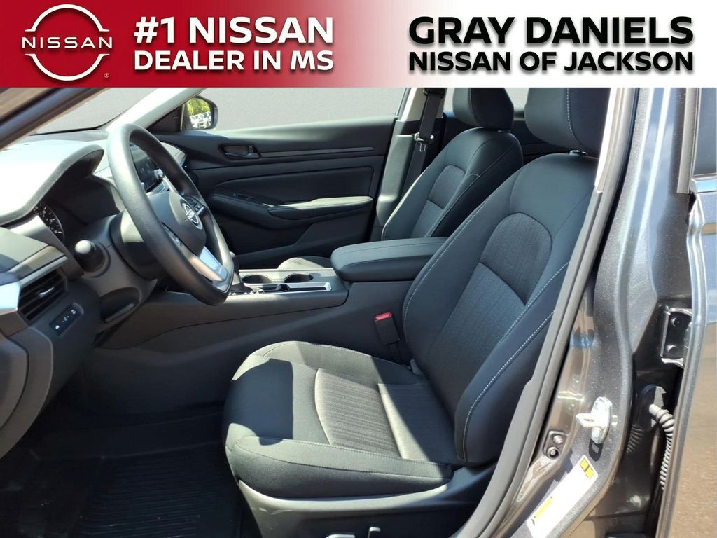 New 2026 Nissan Altima Sedan