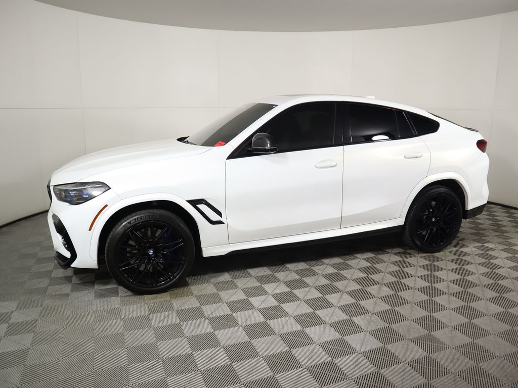 2022 BMW X6 M 8