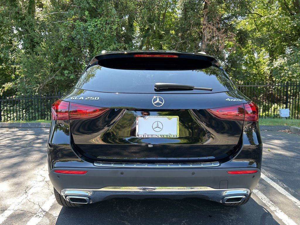 Thumbnail: 2026 Mercedes-Benz GLA - 3