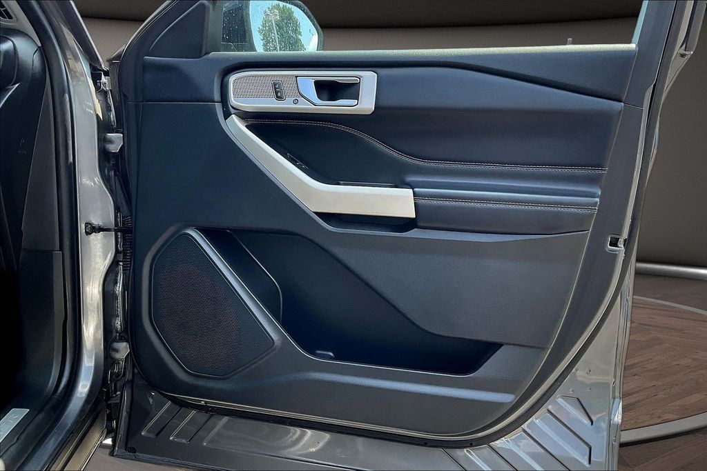 Used 2022 Ford Explorer SUV