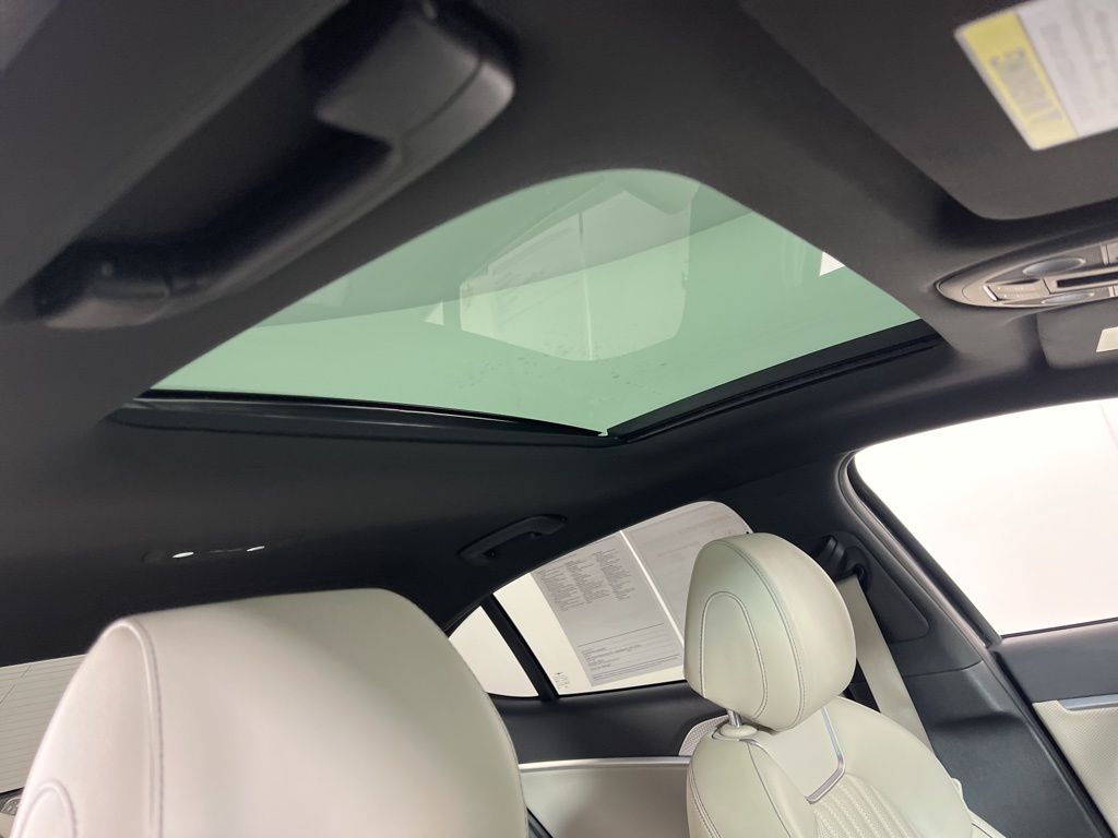 Thumbnail: 2023 Genesis G70 - 12