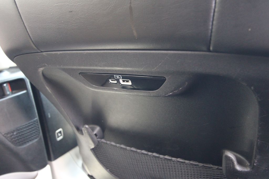 Used 2023 Chrysler Pacifica Van