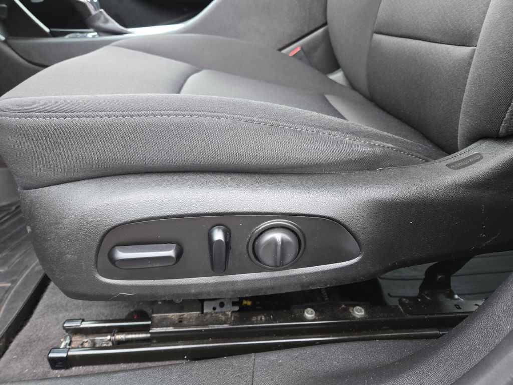 Used 2021 Chevrolet Malibu For Sale in Fort Wayne, IN