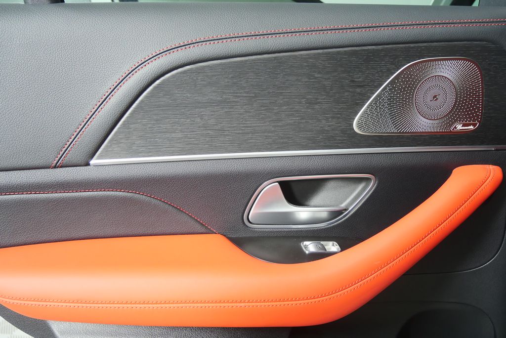 Thumbnail: 2023 Mercedes-Benz GLE - 13